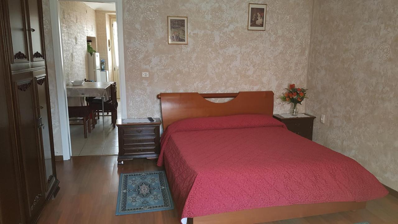 Bilocale Comodo A Tutti I Servizi. Aurora * Turin